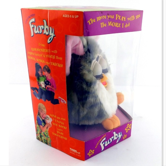 New Gray FURBY 1998 Pink Ears White Belly 70-800 - Picture 3 of 6
